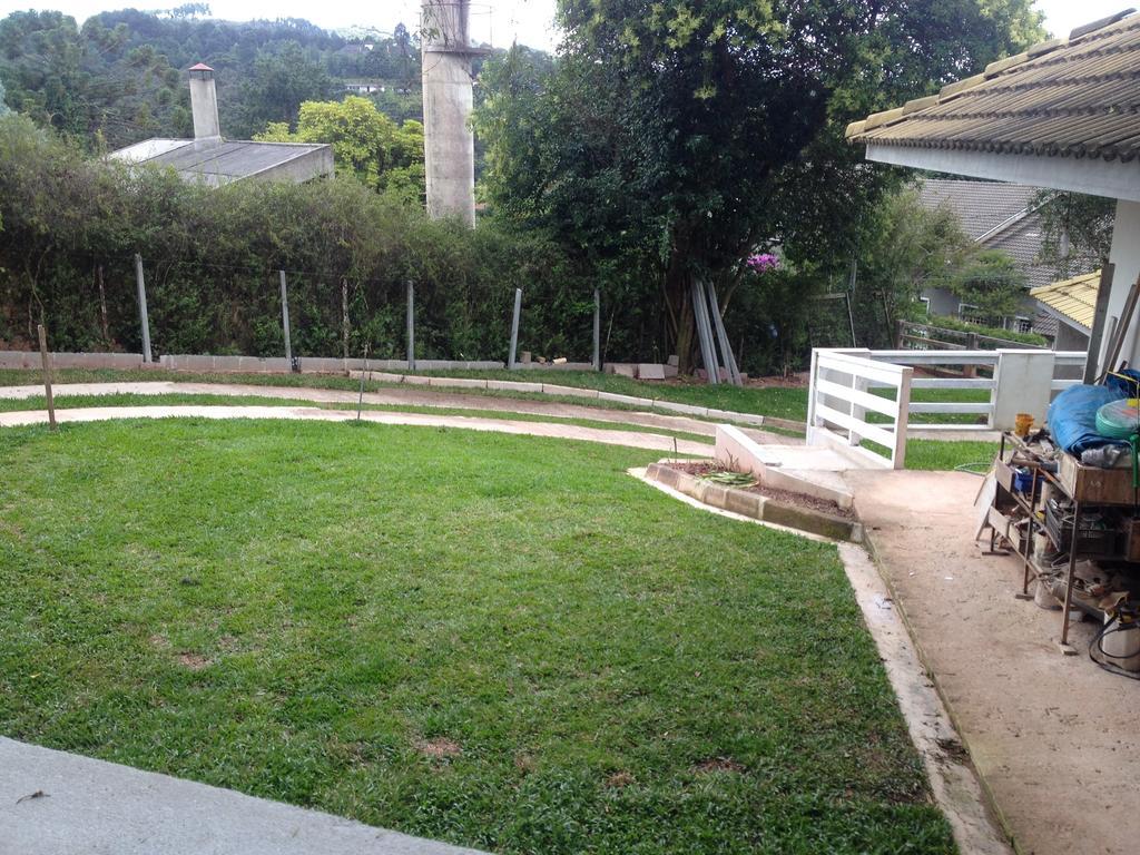 Villa Casa Do Esquilo Campos Do Jordao Area Externa De 2000 M2 Habitación foto